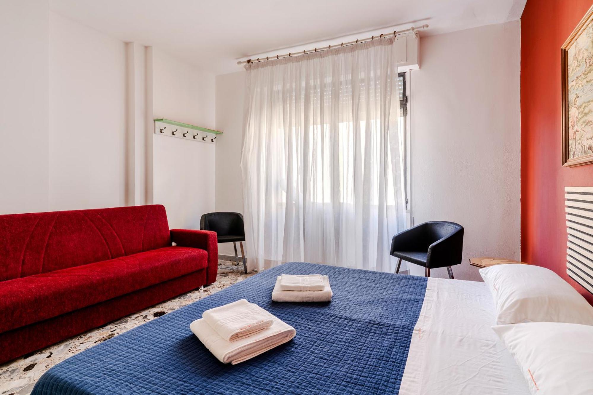 Casa Di Madre Antonia Hotel Brindisi Buitenkant foto