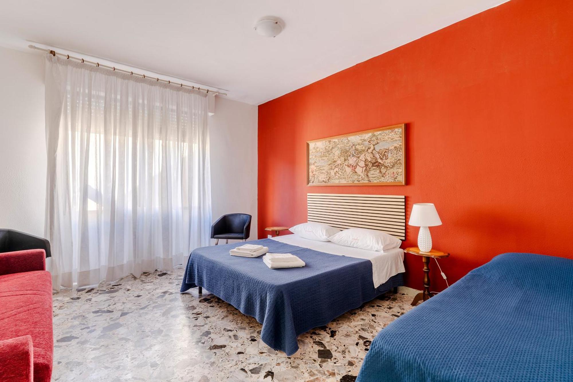Casa Di Madre Antonia Hotel Brindisi Buitenkant foto