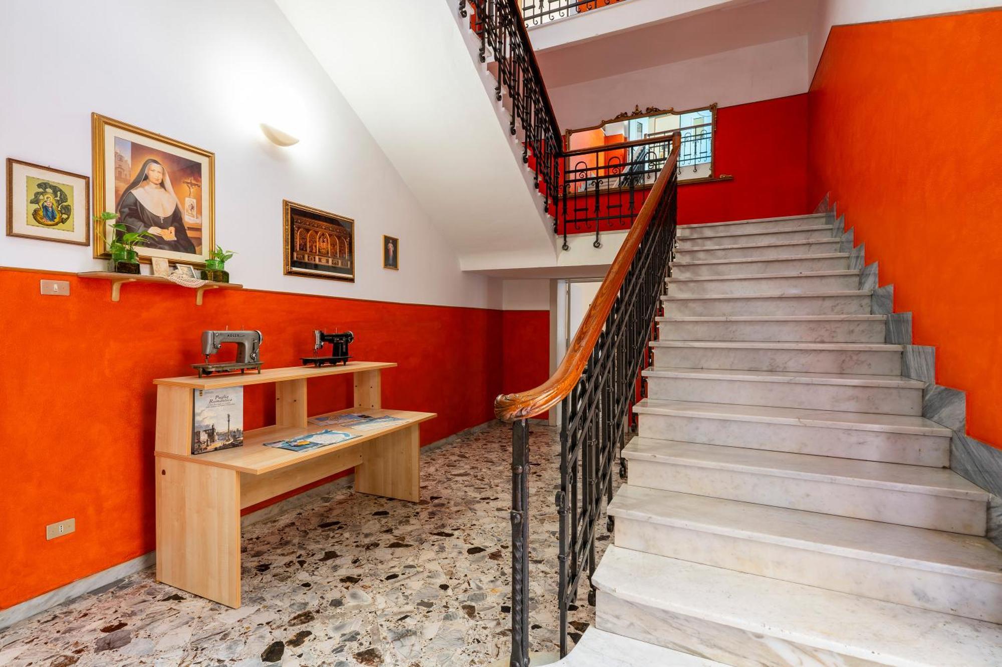 Casa Di Madre Antonia Hotel Brindisi Buitenkant foto